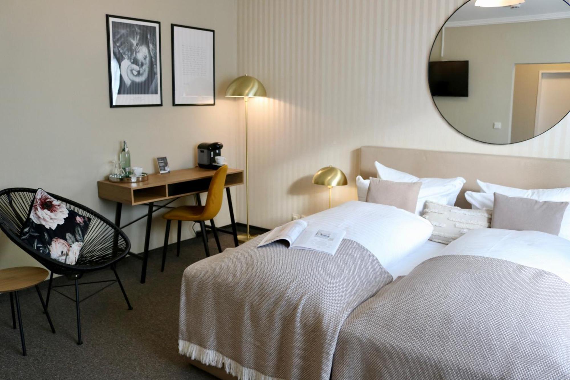 באד זאלצפלן Hotel Stadt Hamburg מראה חיצוני תמונה